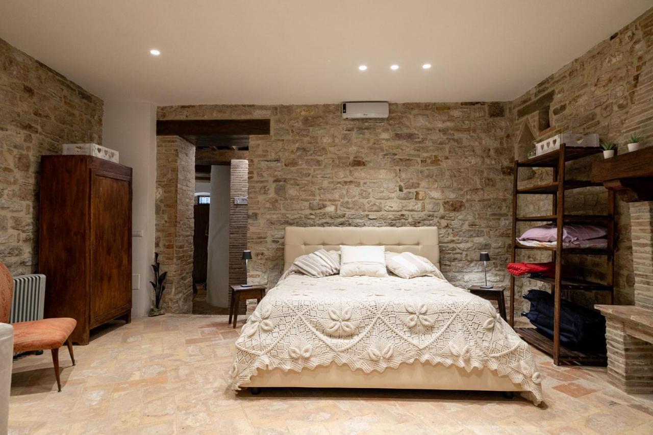 Mamihouse Apartment Gubbio Exterior photo